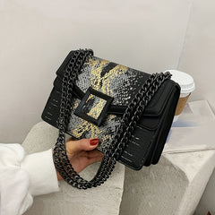 Fashion Personality Chain Oblique Shoulder Small Retro Crocodile Pattern Square Bag