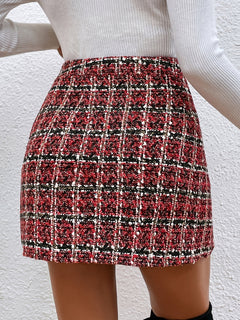 1pc Elegant French-Inspired Women'S Chic Plaid Polyester Skirt with Button Details, Woven Short Length A-Line Fit with Slit, All-Season Fashion Commuter Skirt